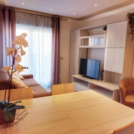 La Ginestra C&b House アパート *